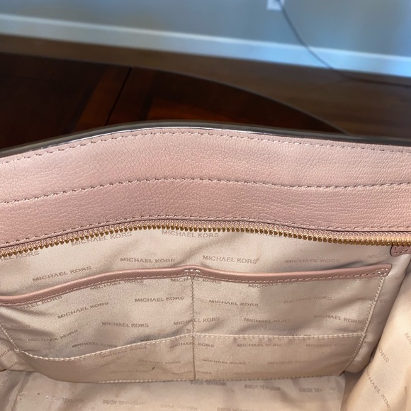 Michael Kors Hamilton Large East West Leather Satchel - Picture 10 of 10